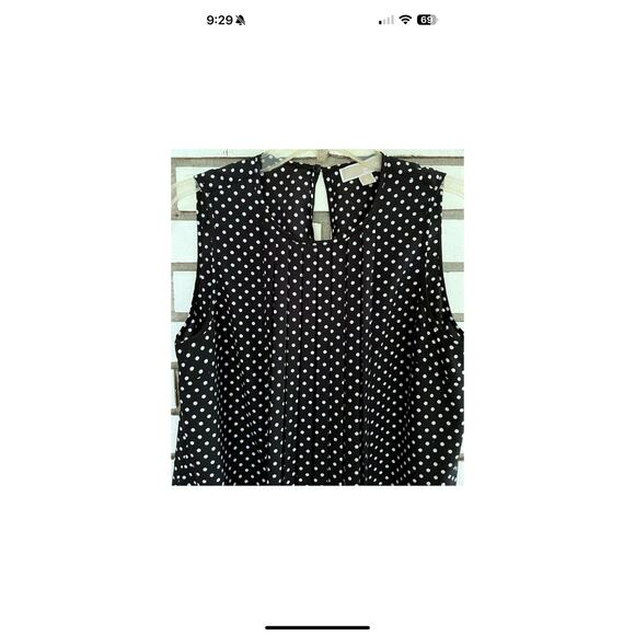 Michael Kors Pleated Tunic Sleeveless Size S Black Polka Dots Dots Keyhole Back‎ - Picture 1 of 5